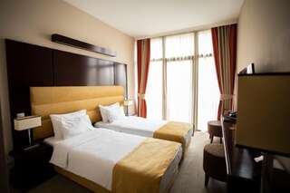 Отель L`Art Hotel Carei Карей Двухместный номер с 2 отдельными кроватями-8